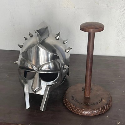 Griechische Rüstung Gladiator Ritter Helm mit Ständer Maximus Decimus Meridians