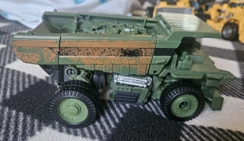 Transformers STUDIO SERIES LONG HAUL 69 GIFTSET VERSION  Complete