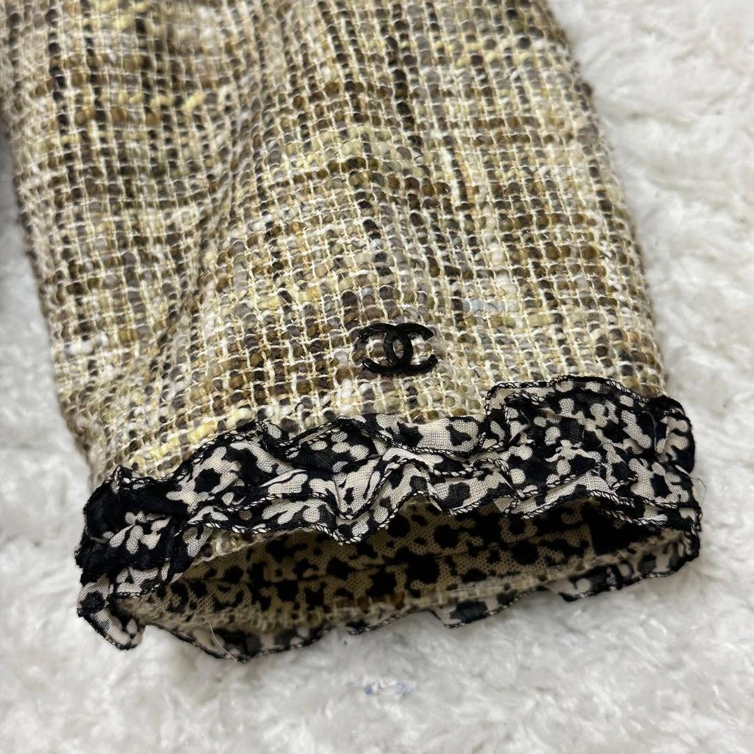 CHANEL Giacca senza colletto in tweed con fantasia floreale e fronzoli Donna 38