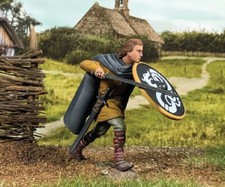 BRITAINS WRATH OF THE NORTHMEN 62138 HALVAR VIKING DEFENDING WITH SWORD & SHIELD