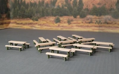 Bierzeltgarnituren im 30teiligen Set, Modelleisenbahn Spur H0, 1:87