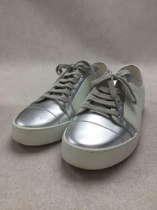 chanel sneakers serial number