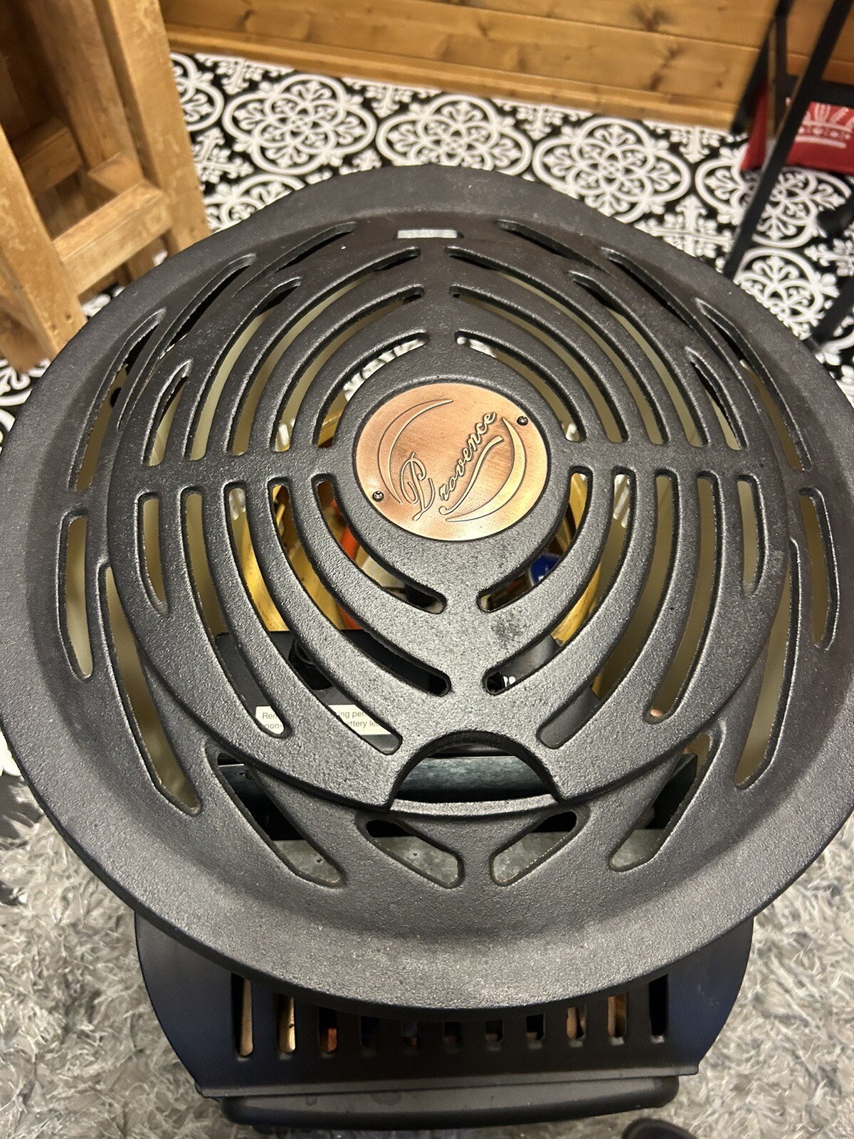 Provence Portable Flueless 3.4KW Log Effect Calor Gas Stove Heater