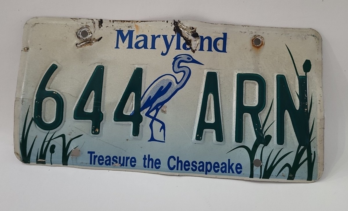 内田　新哉　Sea Breeze シリアルナンバー有り　PLE-3720 Vintage Maryland License Plate 644 ARN Cheapsake Blue Heron Damged