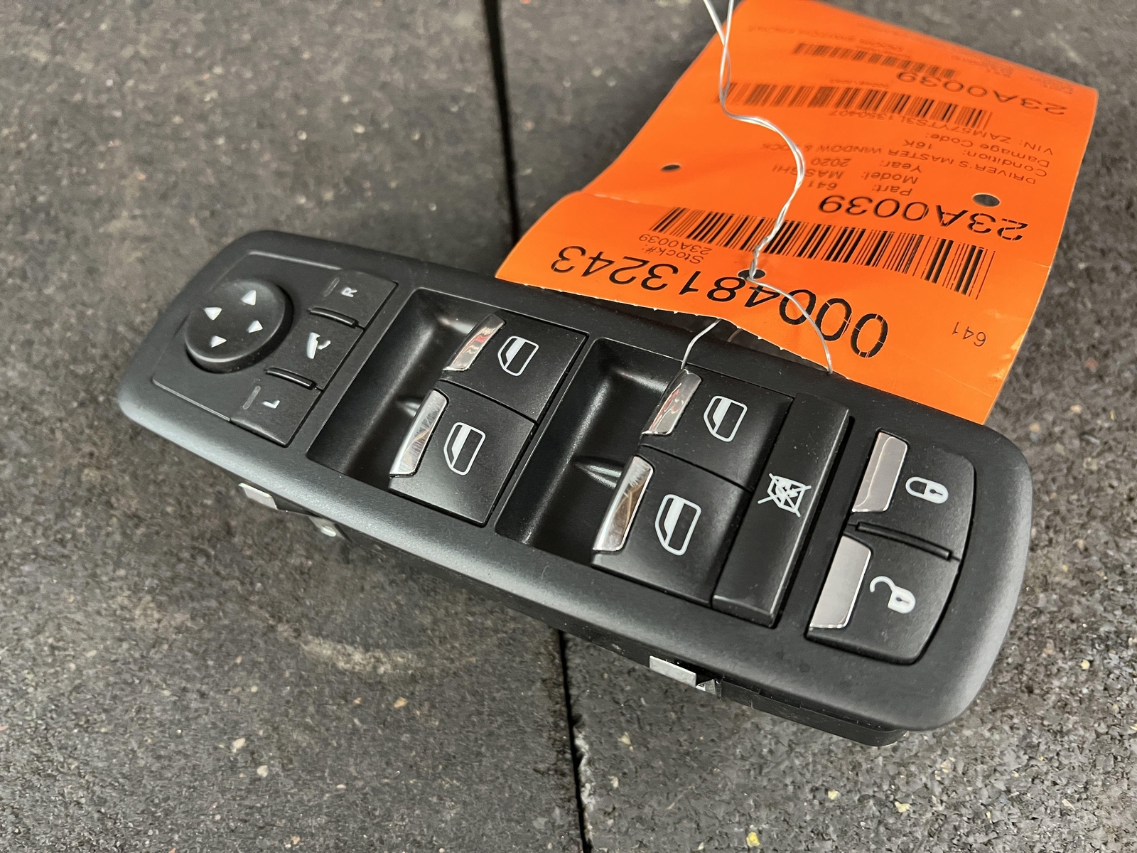 14-22 MASERATI GHIBLI DRIVER'S MASTER WINDOW & LOCK SWITCH PANEL