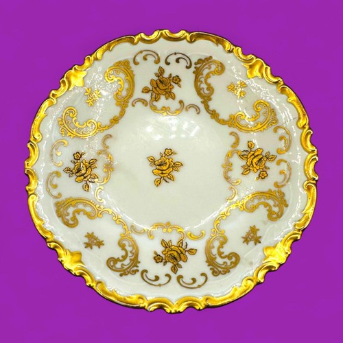 Vintage Porcelain Dish with Gold Trim – Hollywood Regency Style - MCM - Picture 3 of 7