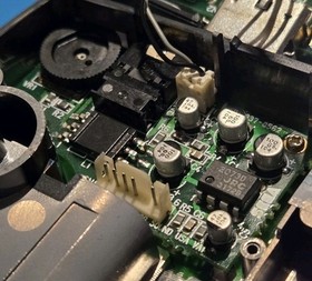 SEGA Game Gear Modded - IPS Screen, Recapped, Game Included