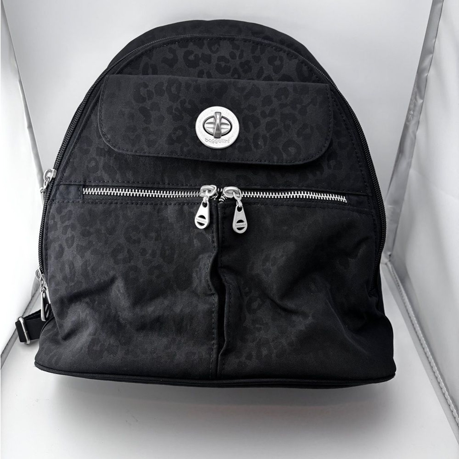 Baggallini Naples Convertible Backpack water resi… - image 1