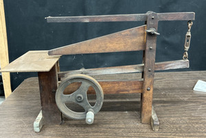 Antique Wood Scroll Saw ~ SOLD AS IS