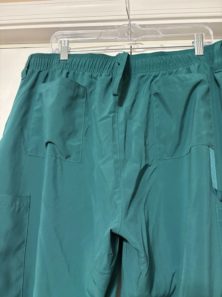 Pantalones Médicos Para Hombre de Dickies Talla XL Cortos Verde Cazador Foto 4 de 4
