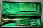VINTAGE MUSICAL INSTRUMENT GETZEN ELKHORN WIS TROMBONE IN CASE KT Series 1966