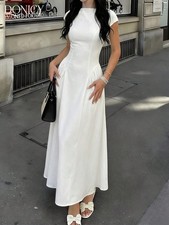 Ladies Elegant Round Neck Flared Hem Maxi Dress