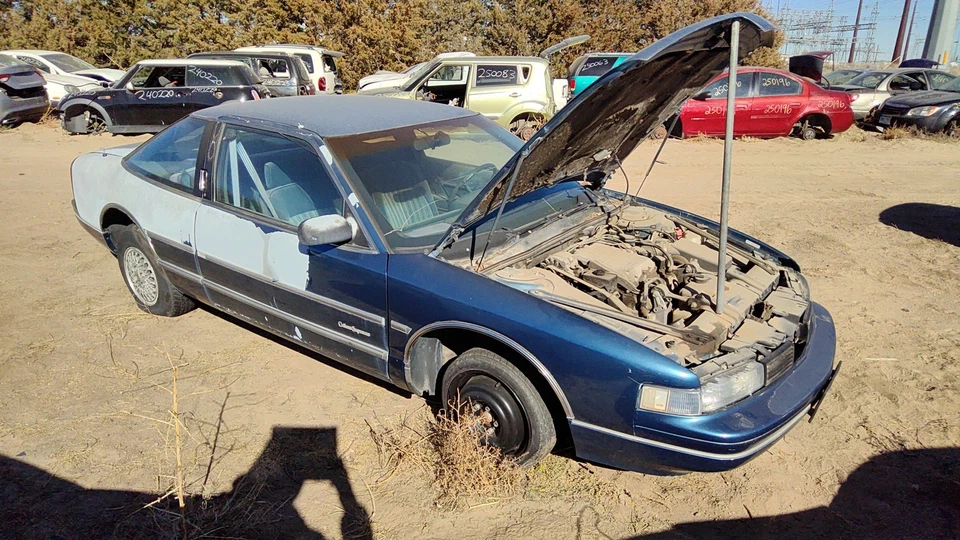 Olds Cutlass Cierra 1988-1990 colector de admisión inferior OEM 2,8 L 10070149 Foto 2 de 4