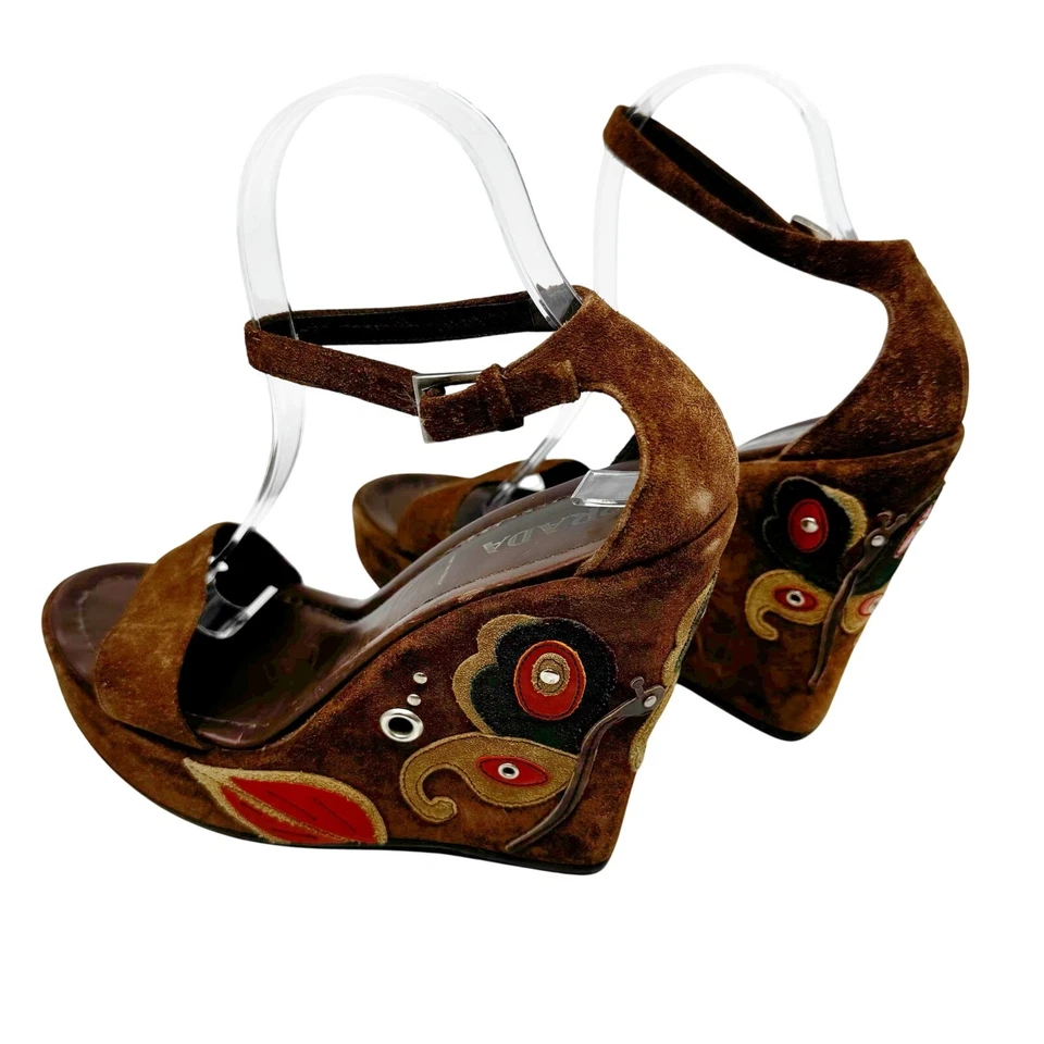Vintage Prada Brown Suede Embroidered Wedge Sandals 39.5 Platform Designer Heels - Image 4 of 4