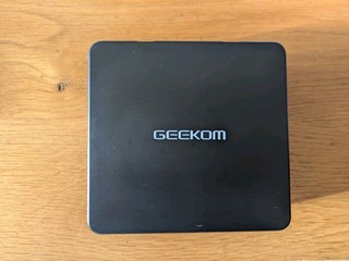 GEEKOM IT15 IT Series Mini PC Intel Core Ultra 9 285H 32GB 2TB SSD Black