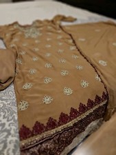 Pakistani Indian Women embriodery chiffon suit Chest 42