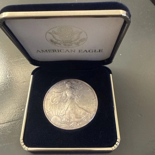 2004 American Silver Eagle 1 oz .999 Fine Silver BU – Nice Luster – See Photos