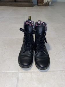 dr martens stratford
