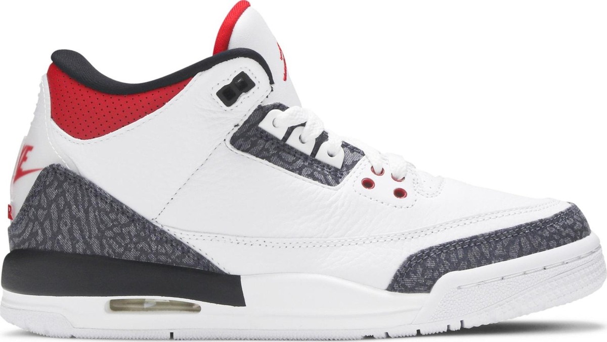 CZ6634-100] Grade School Air Jordan Retro 3 'SE Fire Red Denim