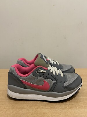 nike air with pink tick