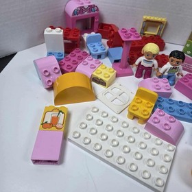 LEGO Duplo Caf&eacute; Bakery 10587 Incomplete No Instructions