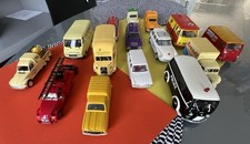 Lot véhicules miniatures publicitaires multicolores BIC Heinz Brandt Police