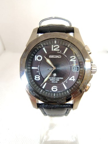 Seiko Brightz 7B25-0AA0 Radio wave control Titanium Blk Slv Solar Mens Watch - Picture 1 of 10