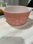 Vintage Pyrex Pink Gooseberry #473 1 Qt Casserole Dish - no Lid