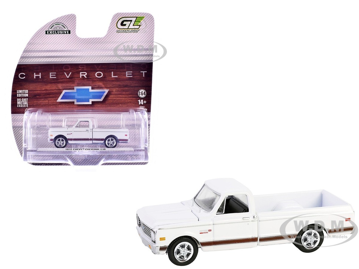 2025 GREENLIGHT 1972 CHEVROLET C10 CHEYENNE TRUCK WHITE HOBBY
