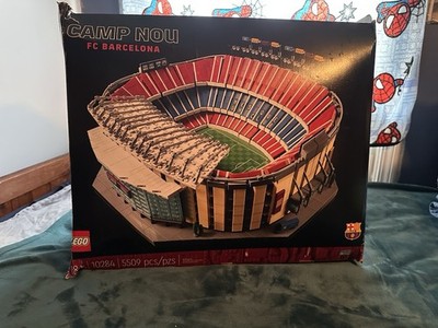 LEGO Icons Camp Nou FC Barcelona Stadium 10284 5509pcs 18+ Box
