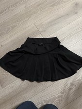 Size Large Black Pleated Mini Skirt112