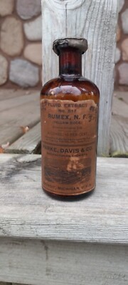 Parke, Davis & Co Detroit MI Rumex, N.F. Fluid extract