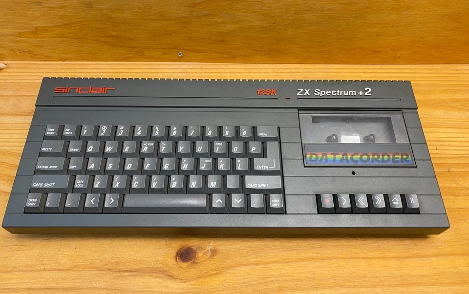 Sinclair ZX Spectrum 128k +2 Gris - Imagen 2 de 4