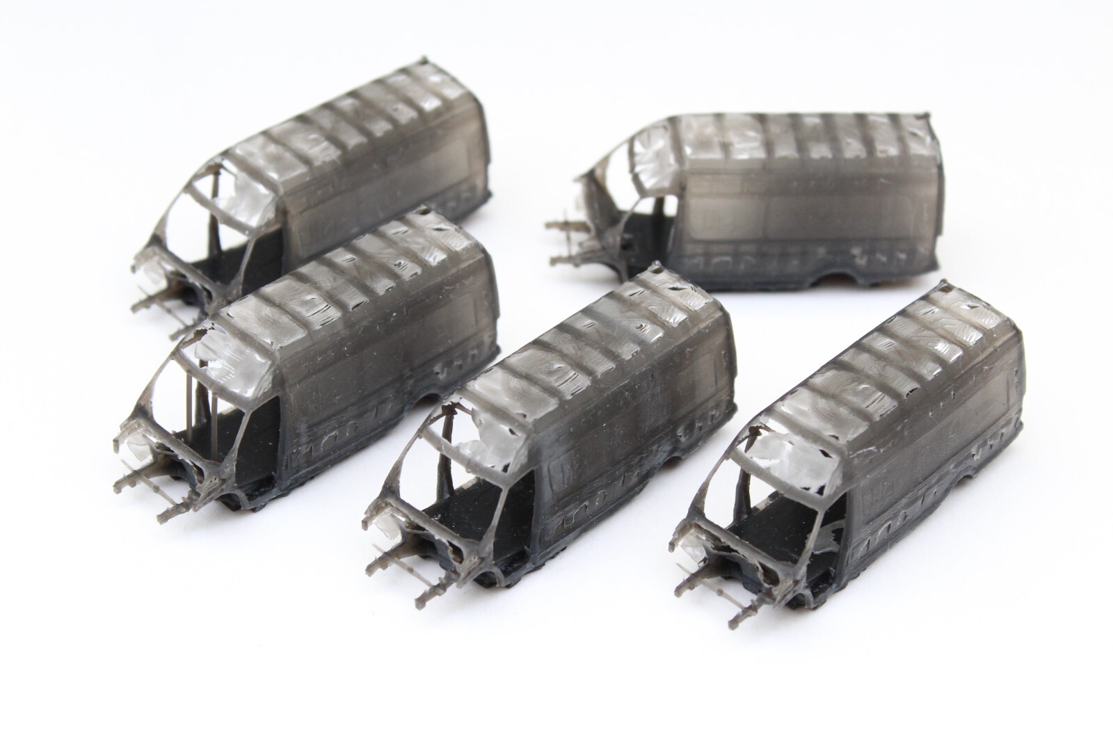 GUTTED SCRAP LARGE VANS OO 1/76 - UNPAINTED - BULKSCENE - PACK OF 5