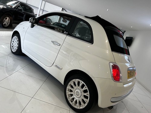 2012 Fiat 500C 1.2 byGucci Euro 5 (s/s) 2dr Gucci CONVERTIBLE Petrol Manual - Picture 3 of 24