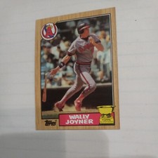 1987 Topps Rookie Gold Cup #80 Wally Joyner California Angels baseball card