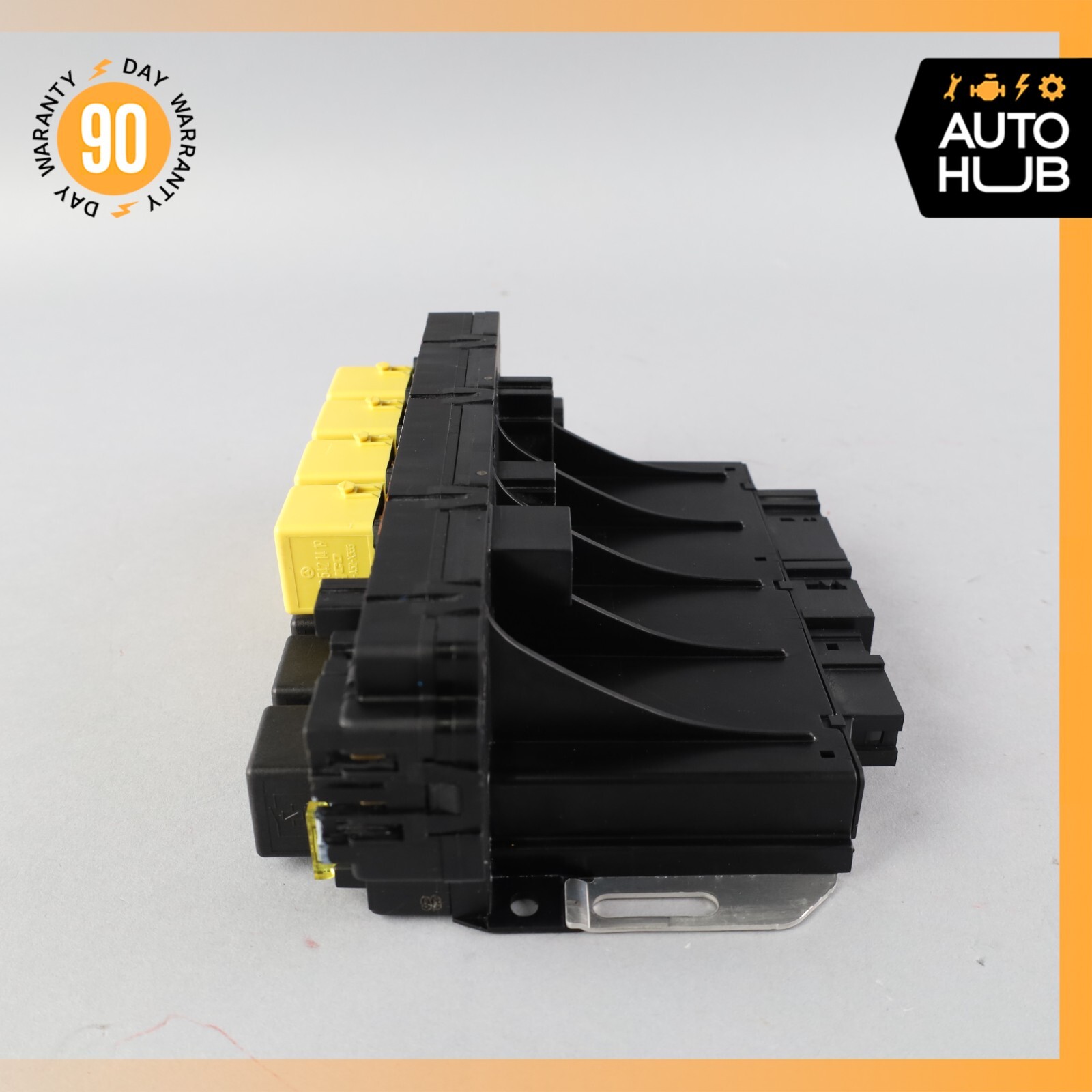03-12 Mercedes R230 SL500 SL55 AMG Front Left SAM Fuse Box Control Module OEM