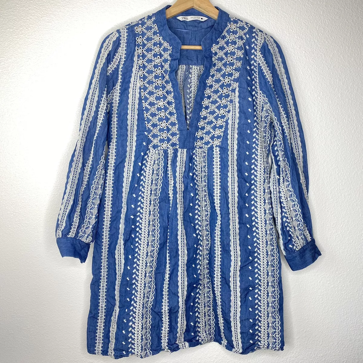 Zara blue and 2025 white embroidered dress
