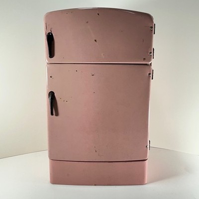 1950s Pink Wolverine Refrigerator # 185 Metal Litho Toy Appliance
