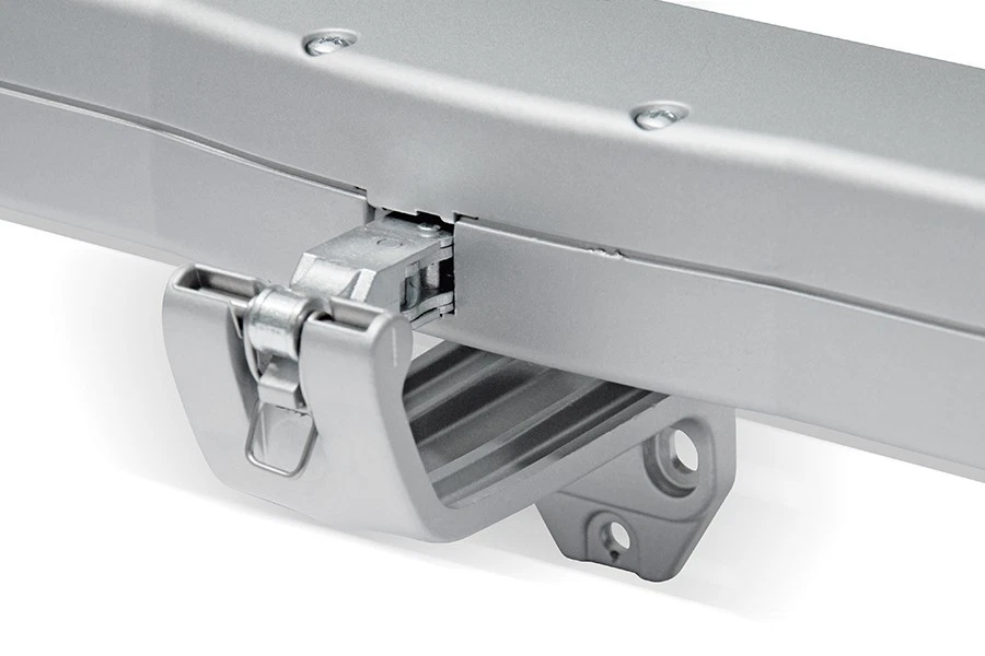 Motore per finestra - Attuatore a Catena Nekos KATO 253 230V 250N - Argento - Immagine 2 di 4