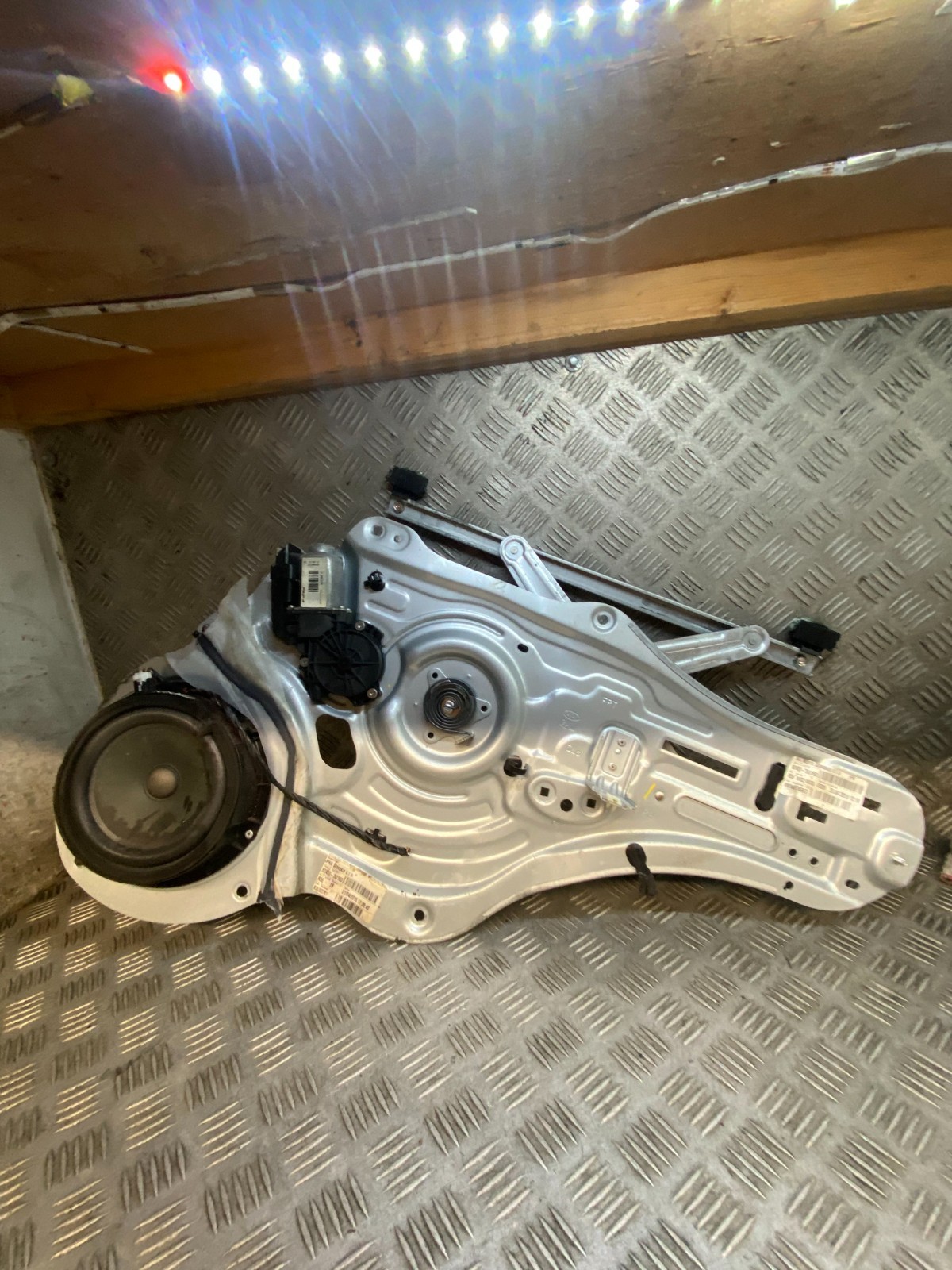 2015 KIA SPORTAGE CRDI MK3 5DR 1.7L SUV FRONT RIGHT WINDOW REGULATOR 82480-3U160