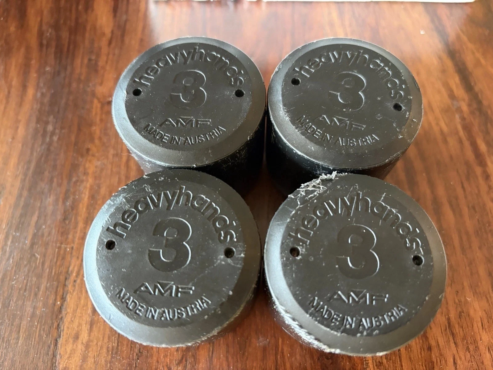 Lot of 8 AMF Heavy Hands #3Aerobic Pound Lb Weights Screw On Dumbbells AMF
Opens in a new window