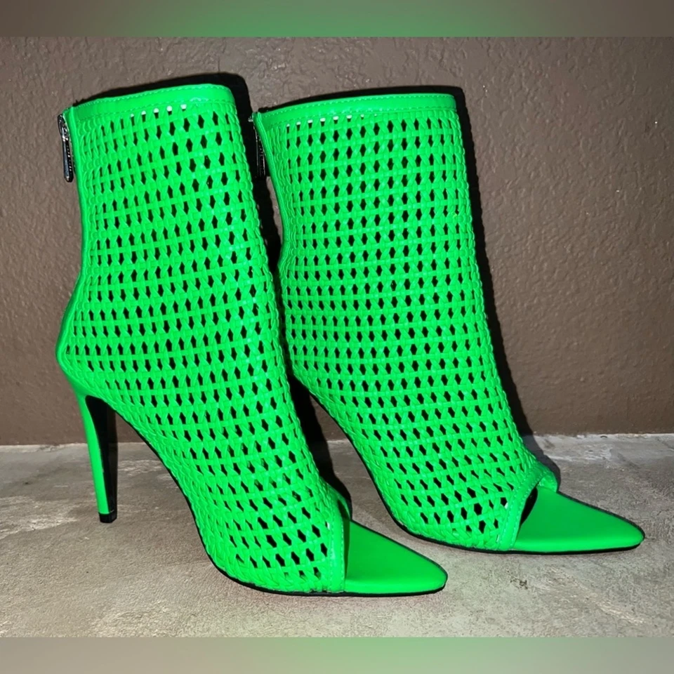 Cape Robbin Weave Peep Toe Booties w/Stiletto High Heels size 6.5 Nepn Green - Image 3 of 4