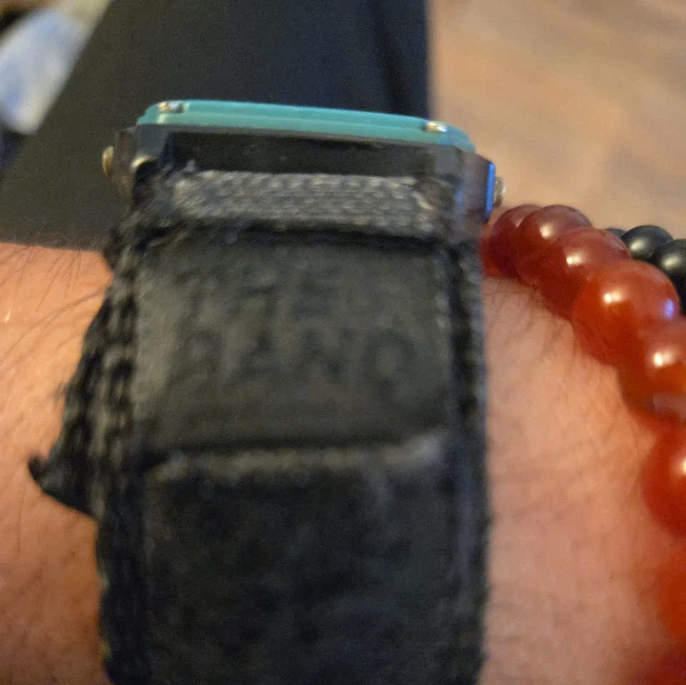 20 世纪 80 年代复古 FREESTYLE 训练器数字手表在“鲨鱼”之前全新电池! — 第 2/3 张图片