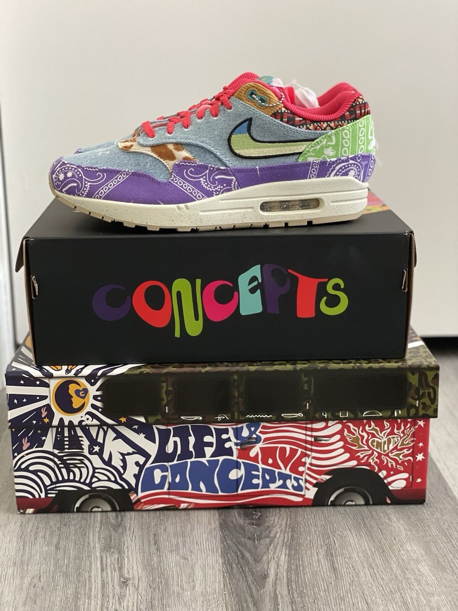 Size 11 Nike Concepts x Air Max SP Special Box Far Out
