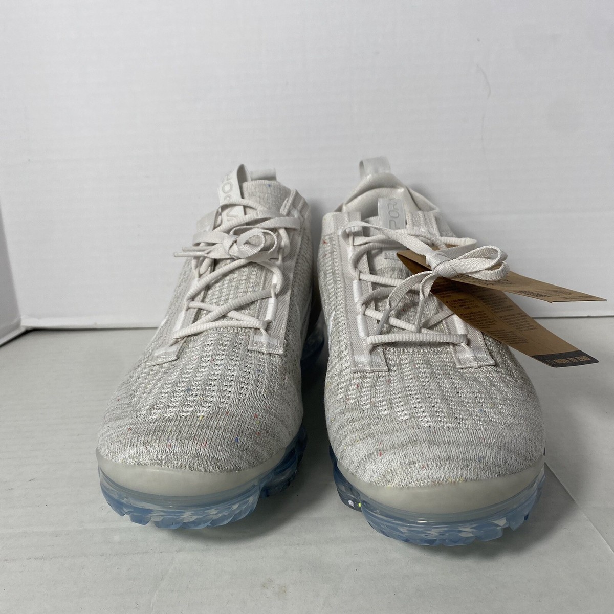Nike Air Vapormax 2021 FK White Running Shoes DJ9975-001 Nike Air Vapormax 2021 FK White Running Shoes DJ9975-001