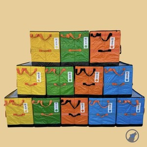 (12) AMAZON COURIER LARGE DELIVERY STORAGE BAGS 28x24x20 MIX LOT OF 12 TOTES