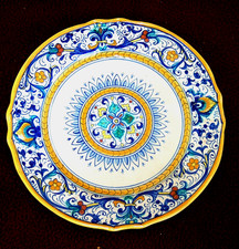 A1 - INTERESSANTE VECCHIO PIATTO DECORATIVO IN CERAMICA DERUTA diametro 22 cm.