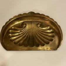 Vintage Brass Crumb Tray Silent Butler – Art Deco Shell Design Mid Century 