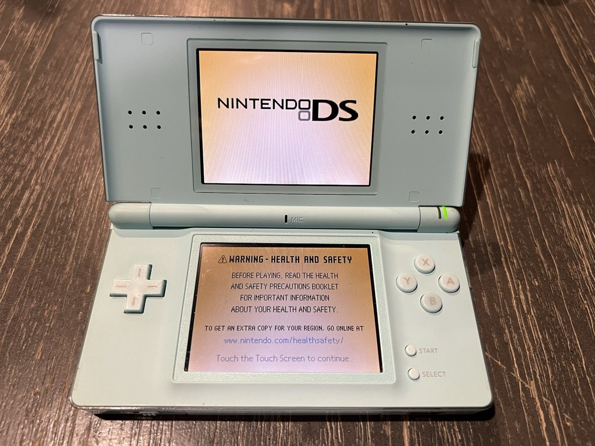 Nintendo DS Lite Personal Trainer: Cooking Special Edition 4MB